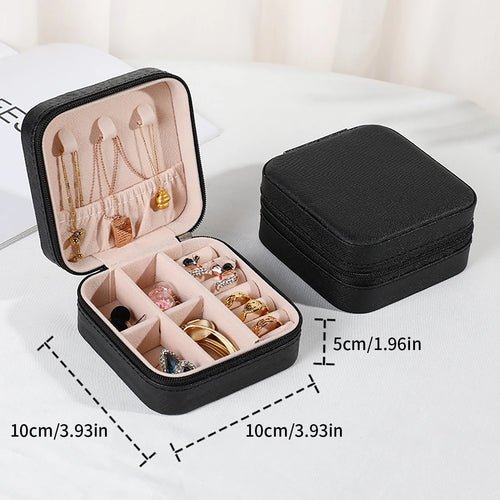Luxe Velvet Jewelry Case ✨