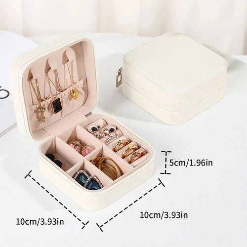 Luxe Velvet Jewelry Case ✨